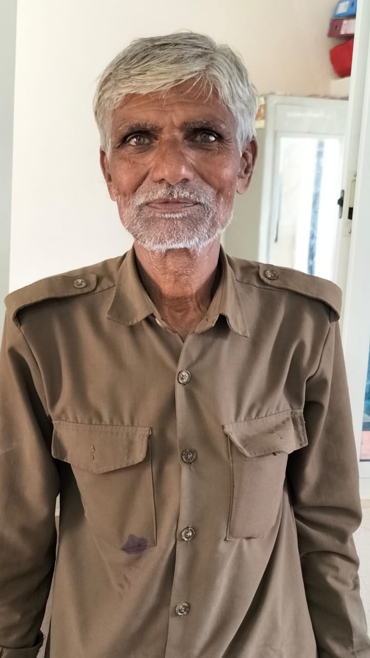 कर्मचारी